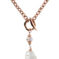 Accessories > Jewellery > Necklaces