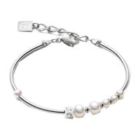 Accessories > Jewellery > Bracelets
