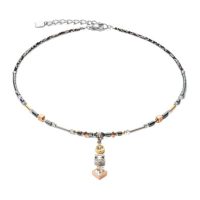 Accessories > Jewellery > Necklaces