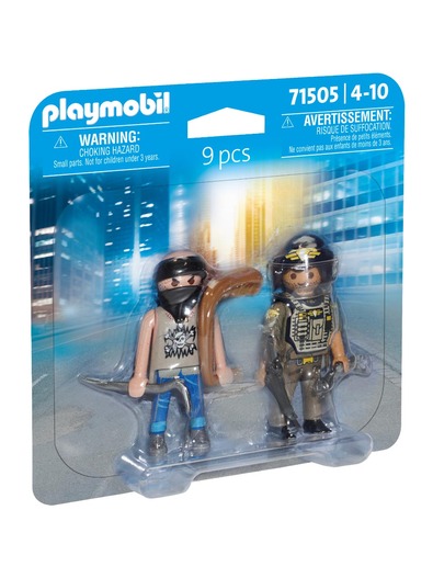 Toys > Dolls & Action Figures > Action Figures