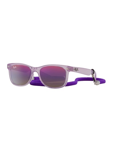 Accessories > Sunglasses > Unisex Sunglasses