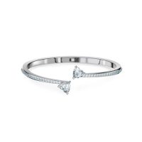 Accessories > Jewellery > Bracelets