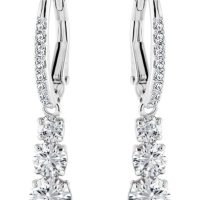 Accessories > Jewellery > Earrings