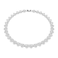 Accessories > Jewellery > Necklaces