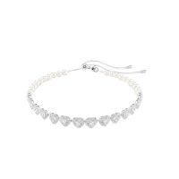 Accessories > Jewellery > Necklaces