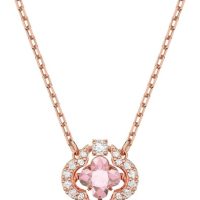 Accessories > Jewellery > Necklaces